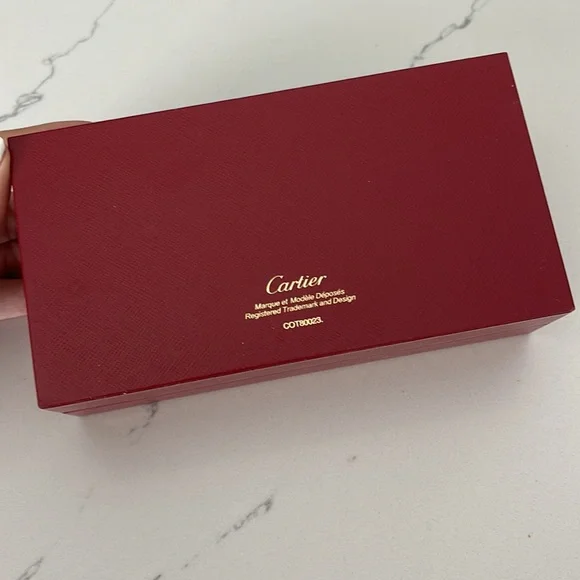 Cartier original sunglasses leather box suede type on inside  display picture 2